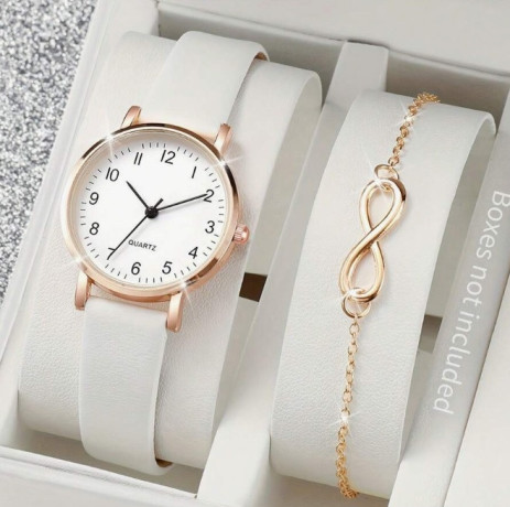 montre-a-quartz-decontractee-avec-bracelet-en-alliage-big-0